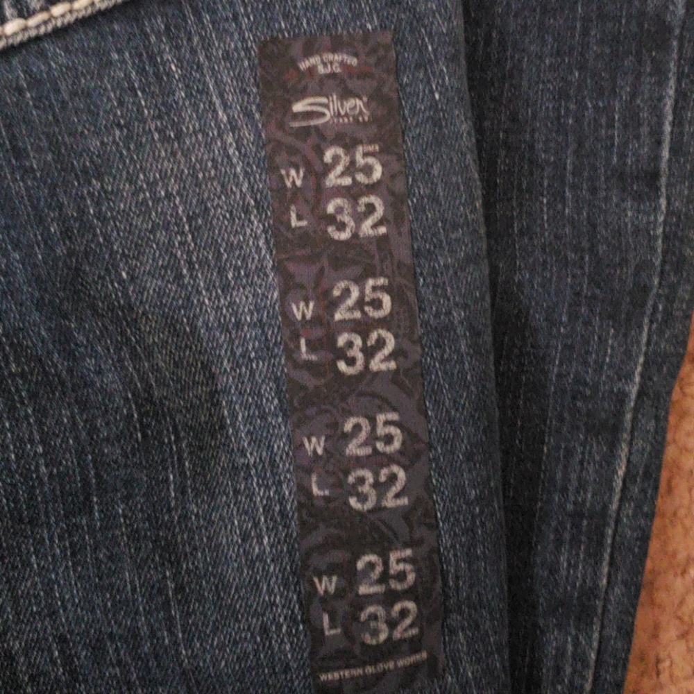 Silver jeans - Picture 3 of 4